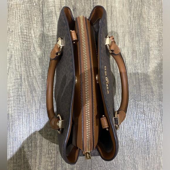 MICHAEL KORS Edith Small Logo Satchel C/W Cross Body Shoulder Strap - Picture 5 of 12